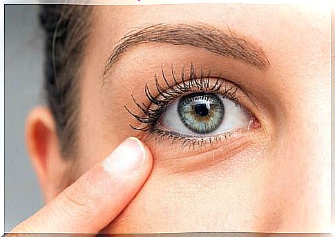 5 means for the treatment of dark circles under the eyes