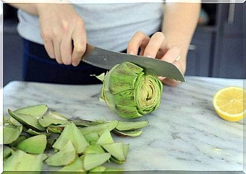 artichoke being cut out