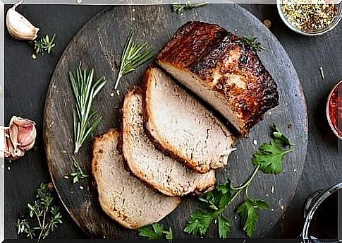 Easy and delicious recipe for pork loin with blue cheese