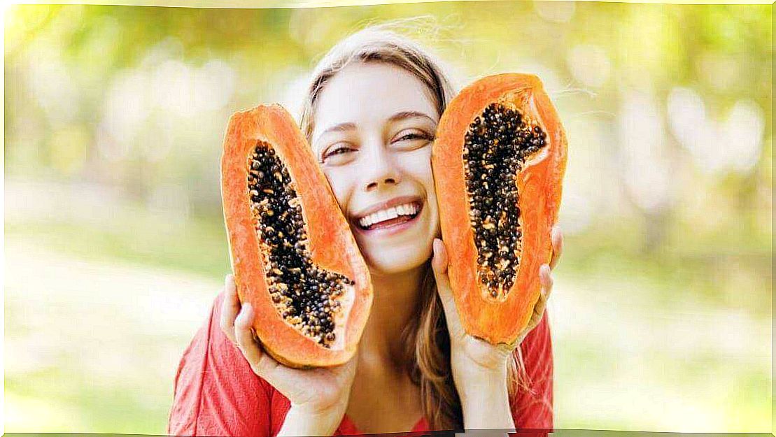 Eat papaya for the sake of your liver