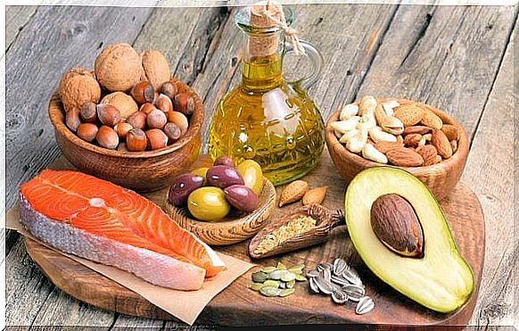 Healthy fats: fish, eggs, avocado