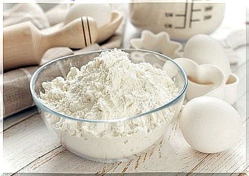 Baking soda, flour and eggs - treat blisters