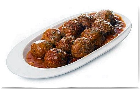 Meatballs in Spanish sauce: A homemade recipe