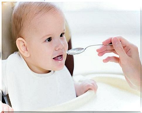 What fruits can a baby eat?